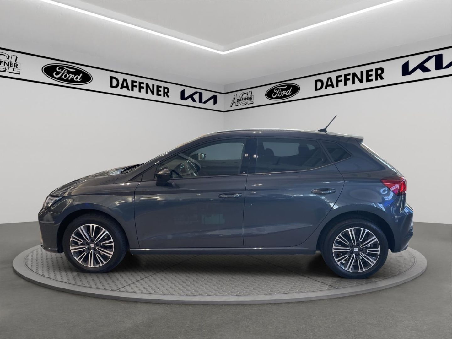 Seat Ibiza 1.0 TSI 85 kW Style Navi LED Mehrzonenklim imagem 3
