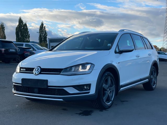 Volkswagen Golf VII Alltrack Variant /4Motion/Kamera/Navi