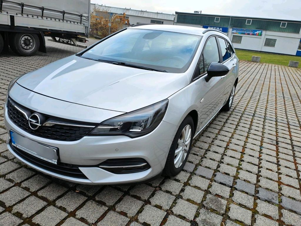 Image of Opel Astra