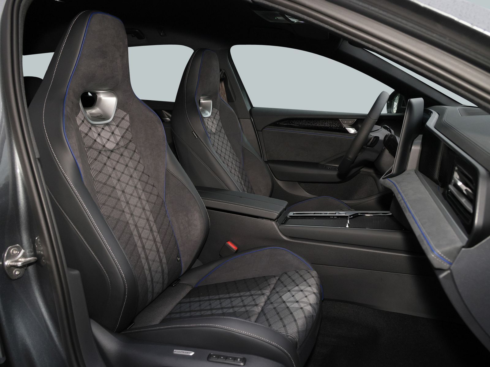 Volkswagen Passat Variant - Bild 13