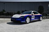 Porsche TAYCAN 4S 'DAKAR LOOK' Double Display Surround V - Porsche Taycan aus 2020