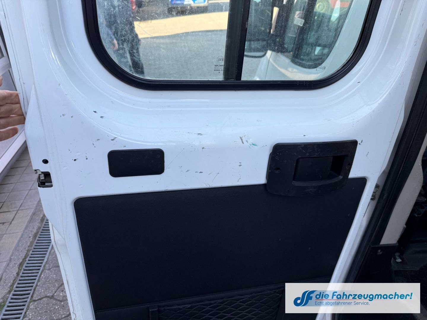 Fahrzeugabbildung Citroën Jumper Pritsche Doka 35 L3 Heavy Motorschaden HD
