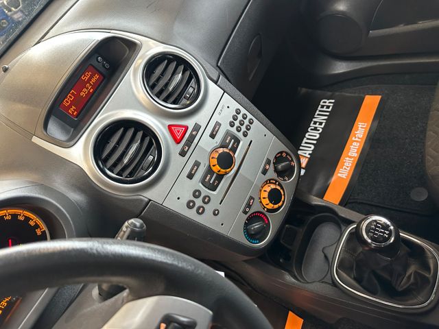 Opel Corsa D Selective *Klimaanlage*