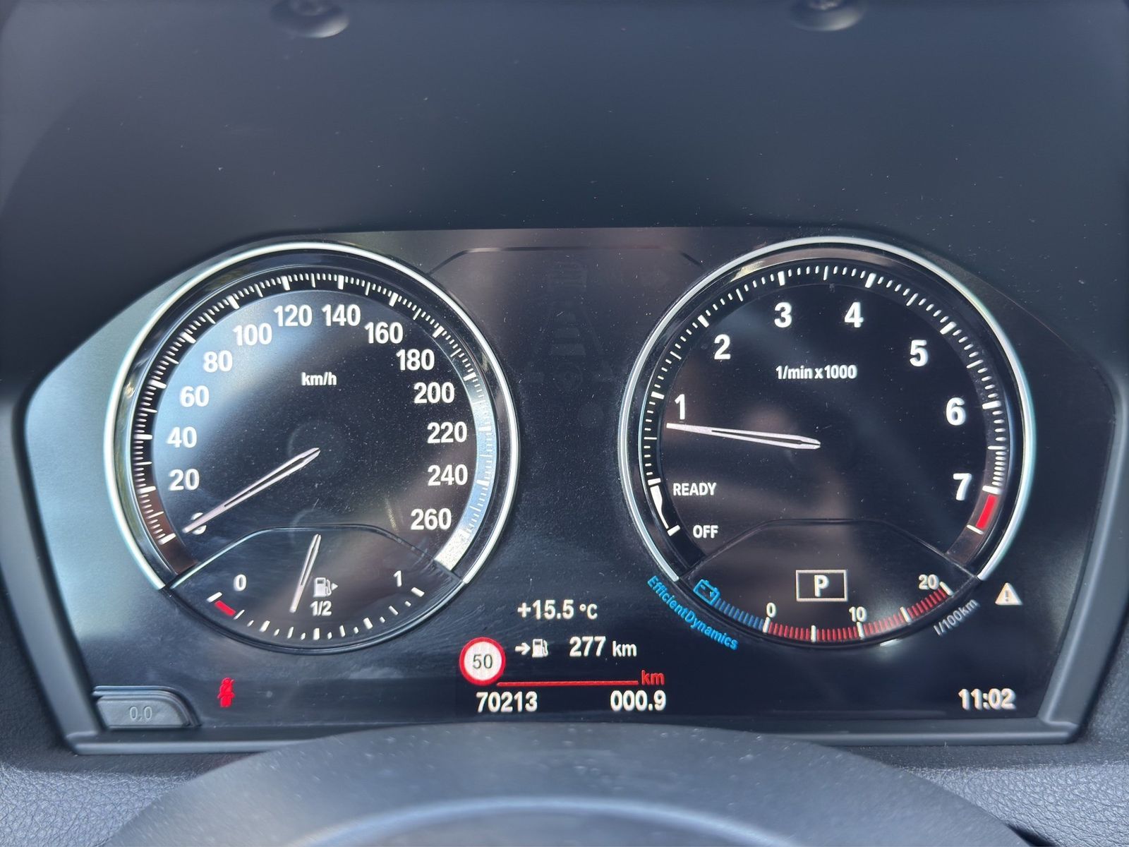 BMW 120i 5-Türer M Sport Harman Kardon Navi Sitzheiz foto 24