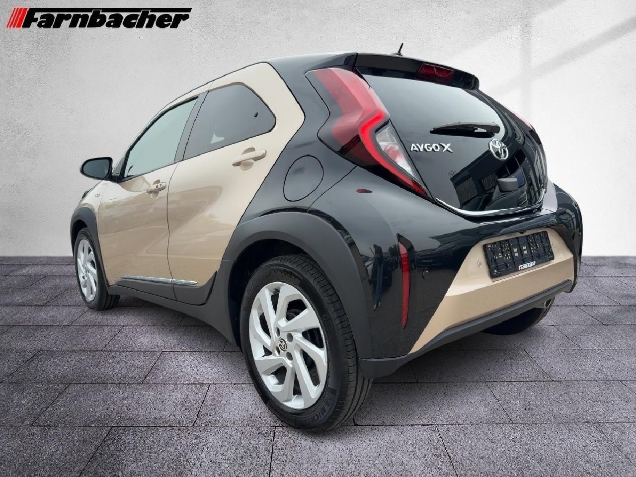 Fahrzeugabbildung Toyota Aygo X 1,0 Pulse *LED+CAM+SHZ+PDC+Navi *