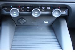 Fahrzeugabbildung Citroën C5 X Plus*Head Up!*Kamera*Navi*AppConnect*19Zoll