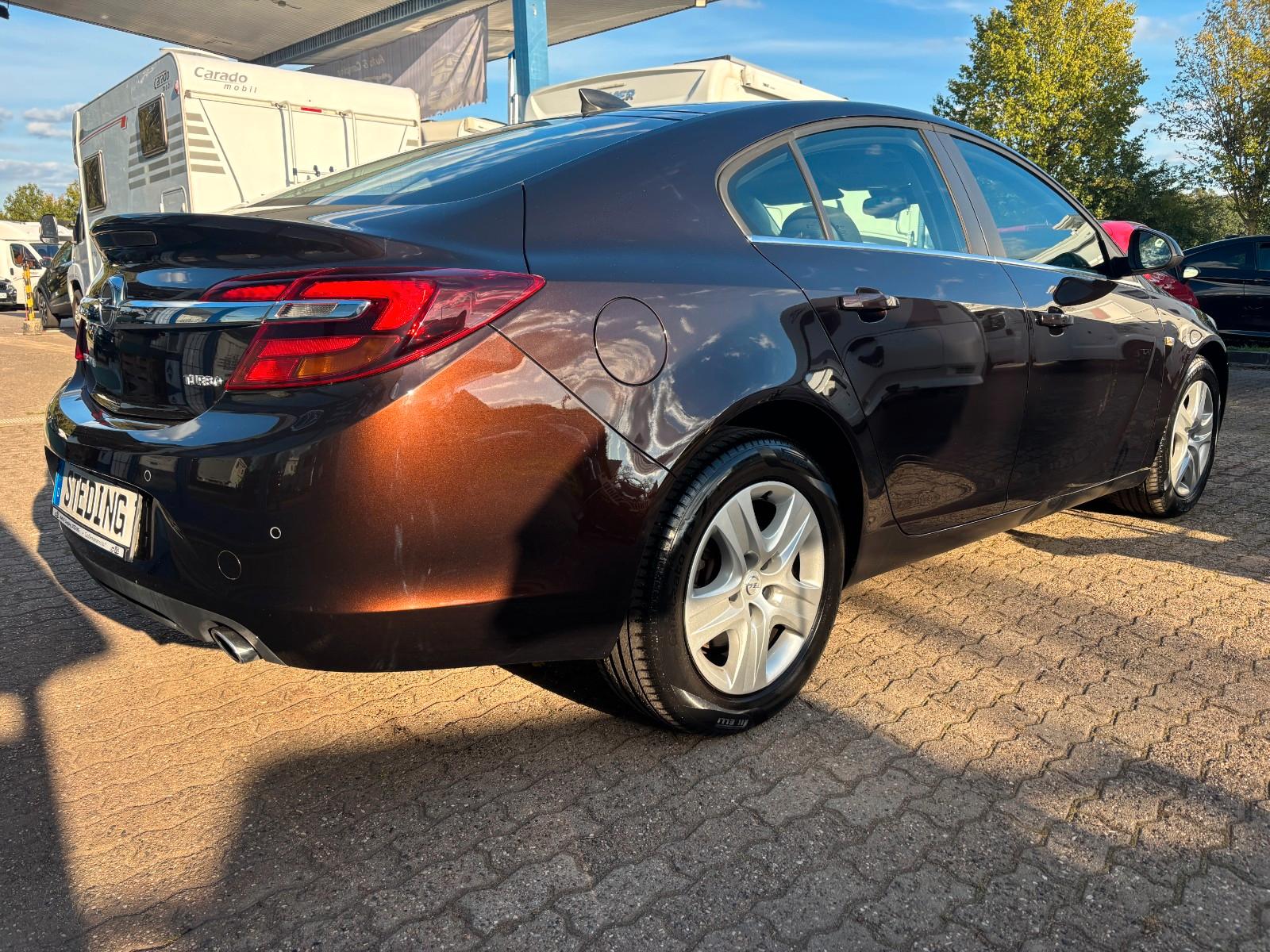 OPEL INSIGNIA 2.0 TURBO 250ch BVM Sièges chauffants Toit ouvrant Historique présent - 1ERE MAIN