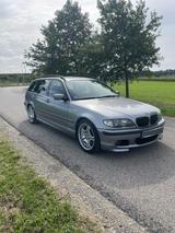 BMW E46 320d M-Paket ab Werk - BMW 320 aus 2003: Kombi, 320d