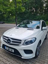 Mercedes-Benz GLE 350 d 4MATIC -AMG-Line  - Mercedes-Benz GLE 350 aus 2019