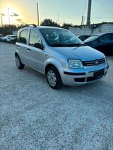 Fiat Panda 1.2 Alessi - Fiat Panda Alessi mit Benzin-Antrieb