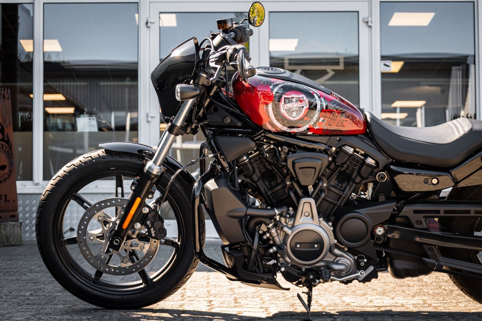 Fahrzeugabbildung Harley-Davidson Nightster RH975 - Jekill & Hyde -