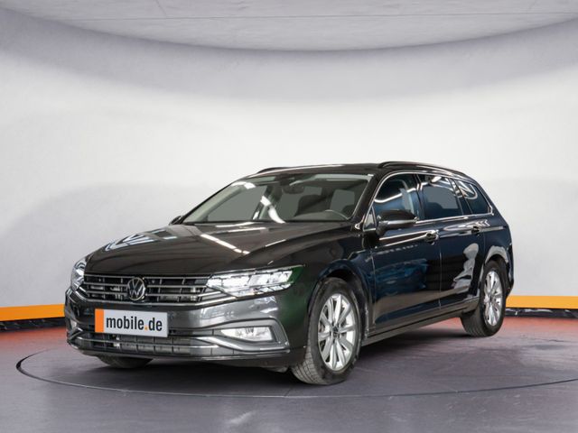 Volkswagen Passat Variant BUSINESS TSI DSG+ALU+ACC+NAVI+LED