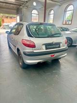 Peugeot 206 1.1 Special 60 - gebrauchte Peugeot 206 aus dem Jahr 2001