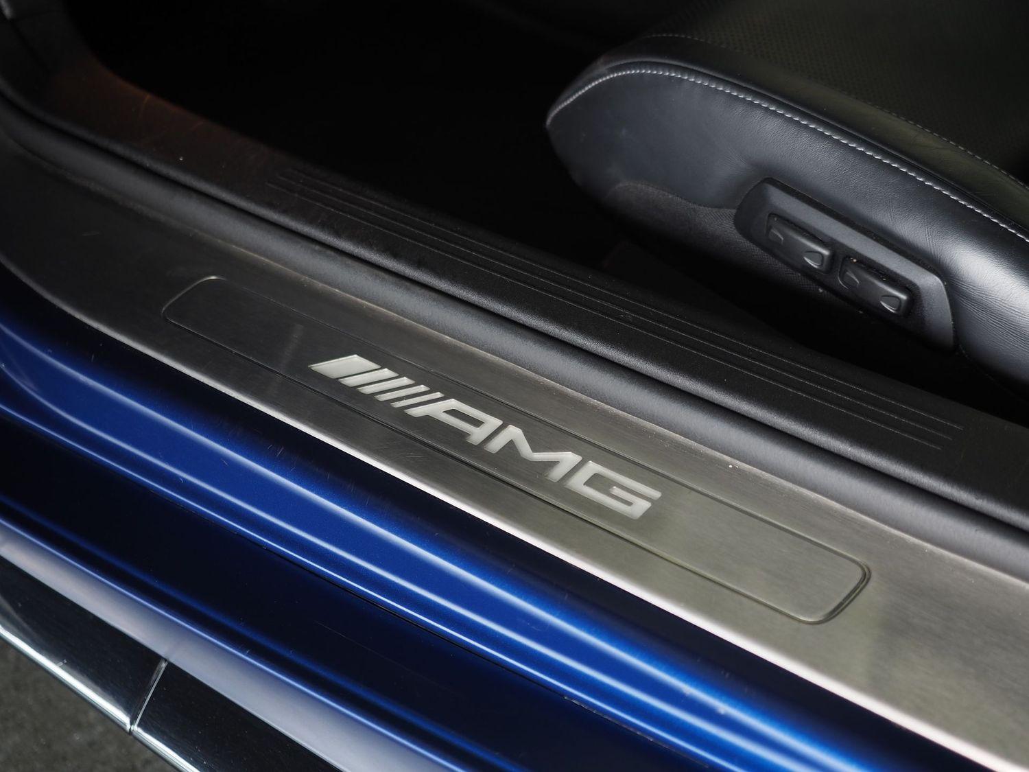 Mercedes-Benz AMG GT C Coupe CARBON // BURMESTER // GLASS ROOF