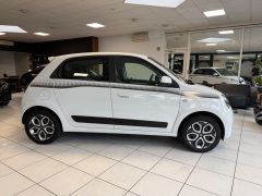 RENAULT Twingo TCe 90 Limited/KLIMA/SHZ/LED/TÜV NEU!