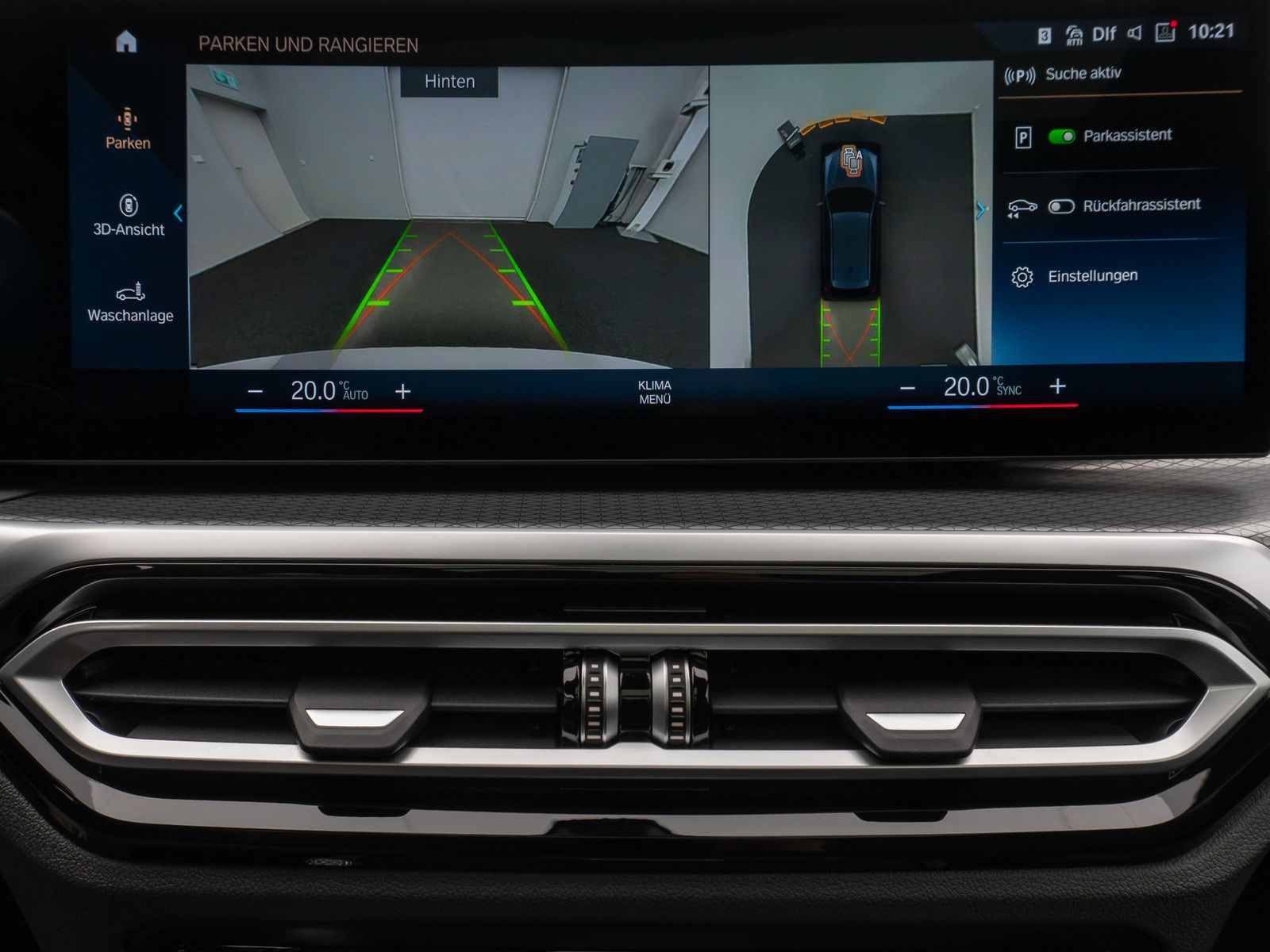 Fahrzeugabbildung BMW 330i  M Sport Panorama 360° HUD DAB H/K 19Zoll