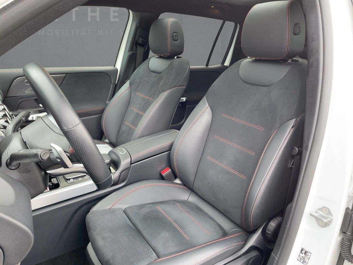 Fahrzeugabbildung Mercedes-Benz GLB 200 d 4M AMG/Night/360°/Pano