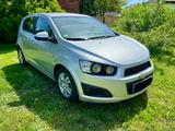 Chevrolet Aveo 1.4 LT+ AT - solider Kleinwagen - Chevrolet Aveo: Kleinwagen, 1.4