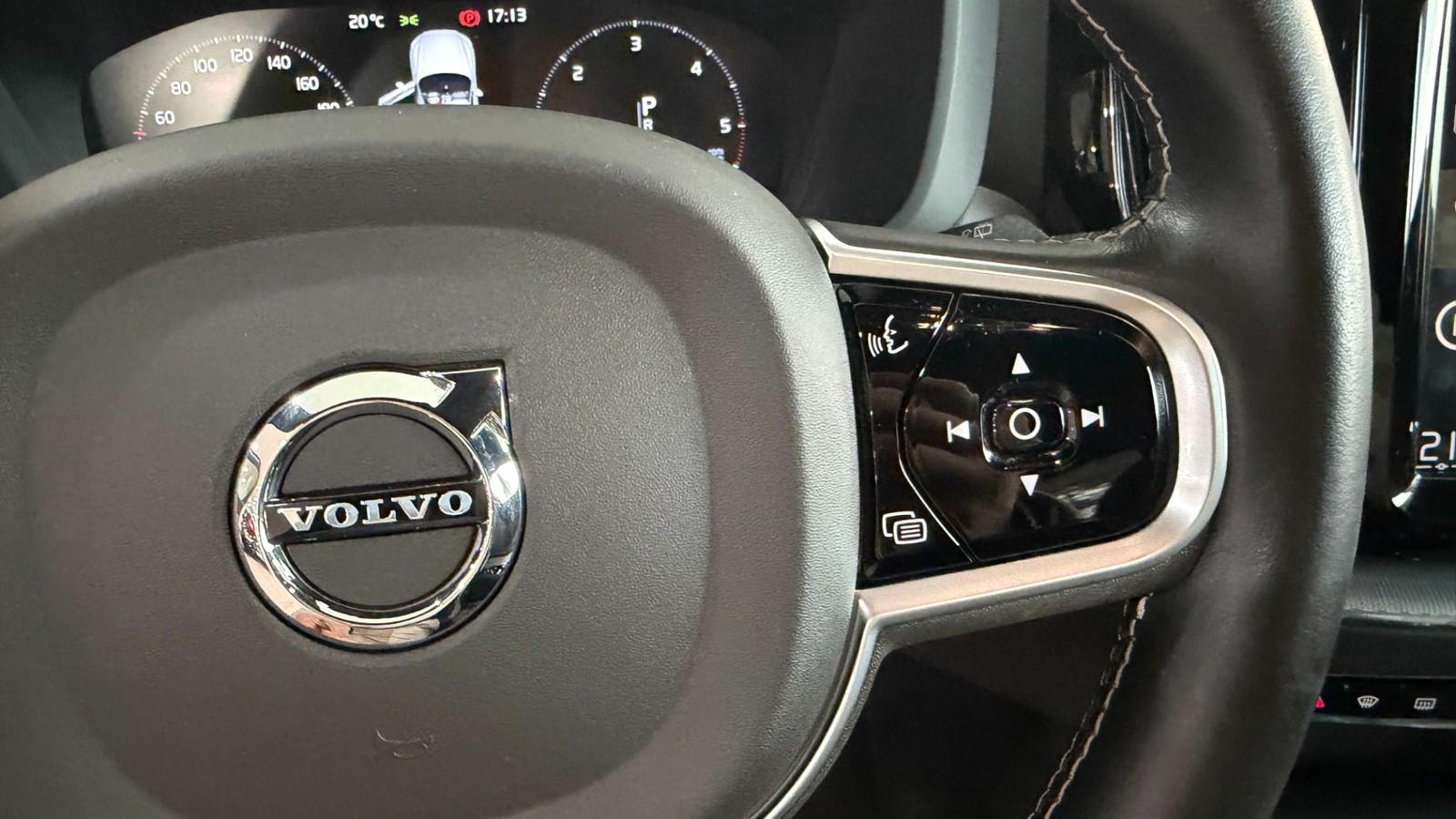 Volvo XC60 D4 R Design 2WD