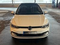 Volkswagen Golf 8 Lim. Life Pano IQ-Light Alcantara ACC