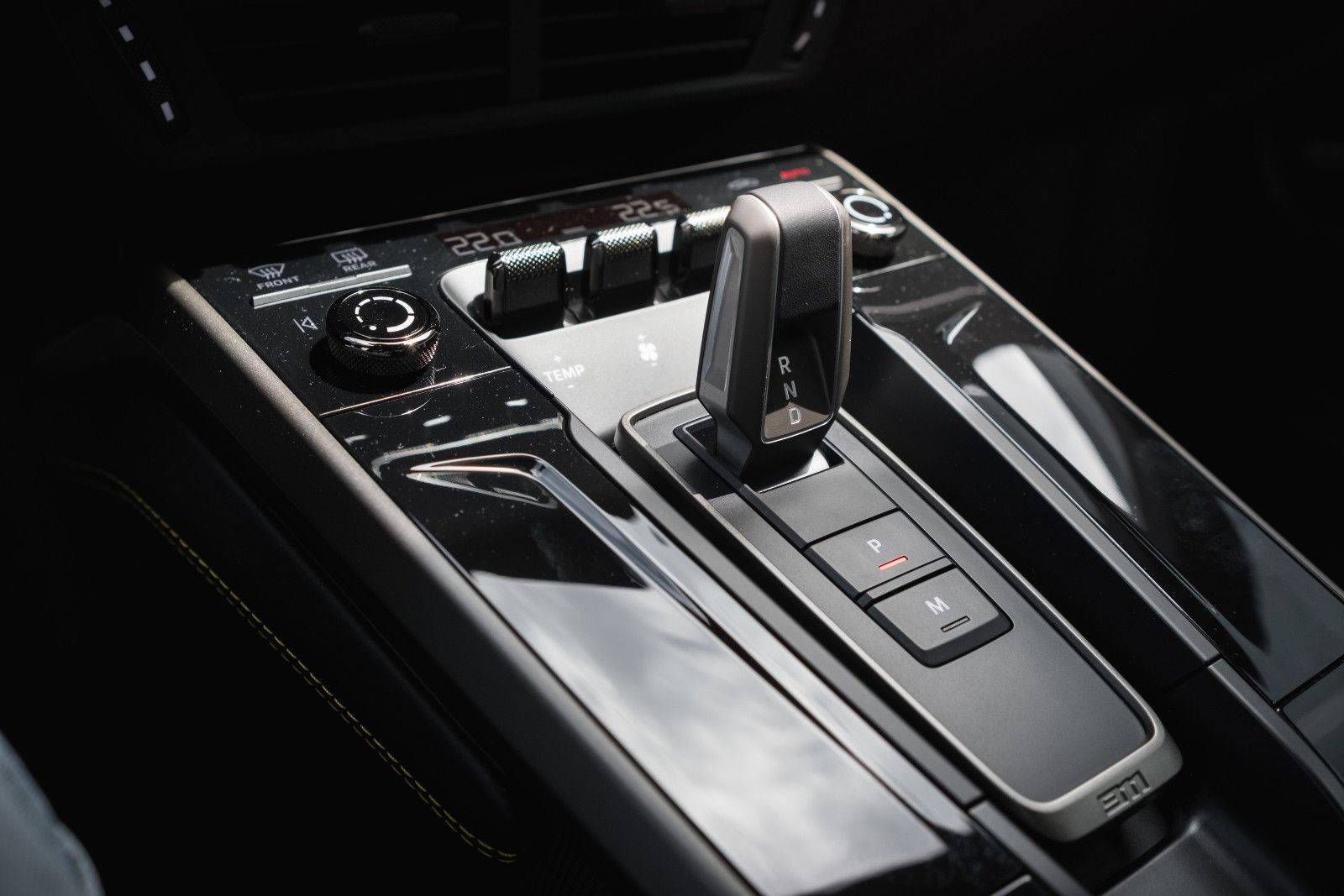 Fahrzeugabbildung Porsche 992.2/911 Turbo S-Lift-SportDesign-