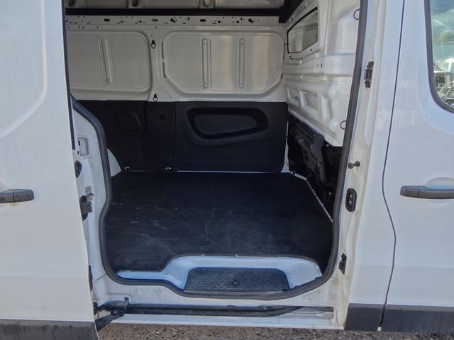 Fahrzeugabbildung Renault Trafic Kasten L2H2 3,0t Hochdach3-Sitzer/Klima/1