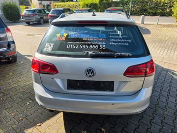 Volkswagen Golf - 5