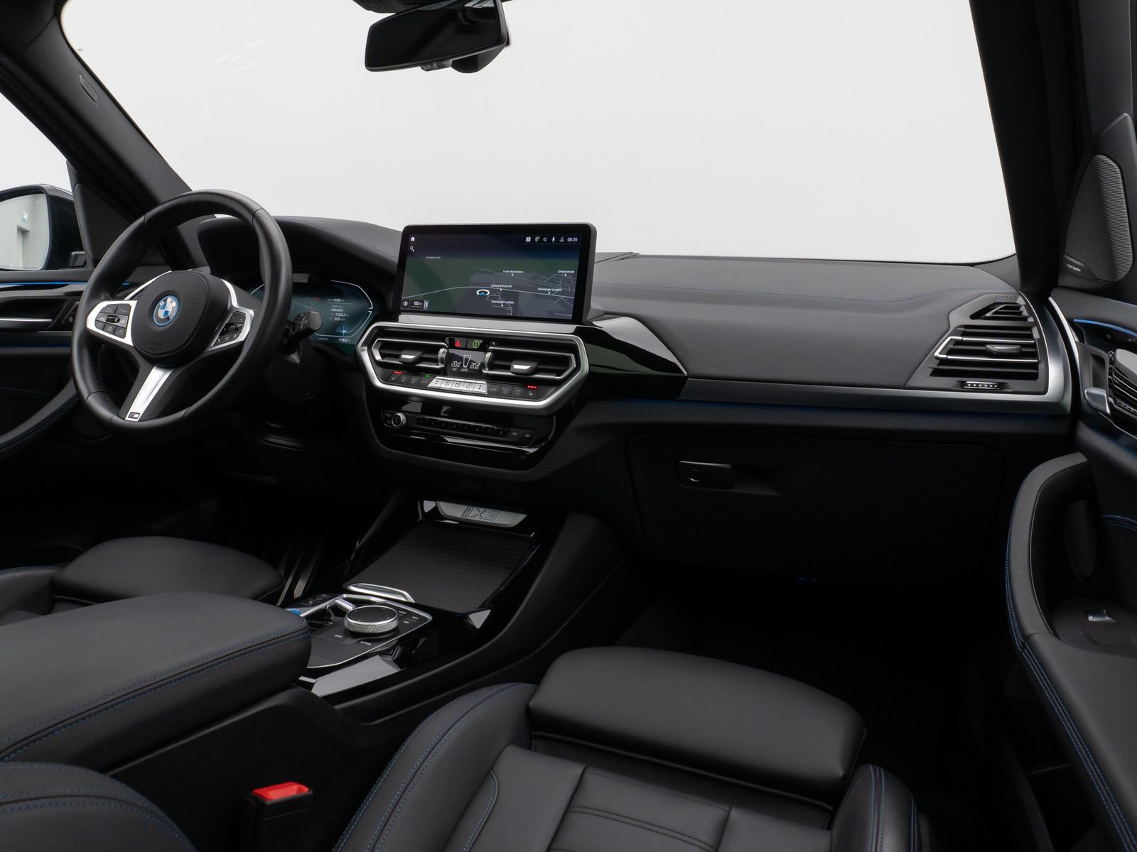 Fahrzeugabbildung BMW iX3 Impressive M Sport Panoram Laser 360°HUD H/K