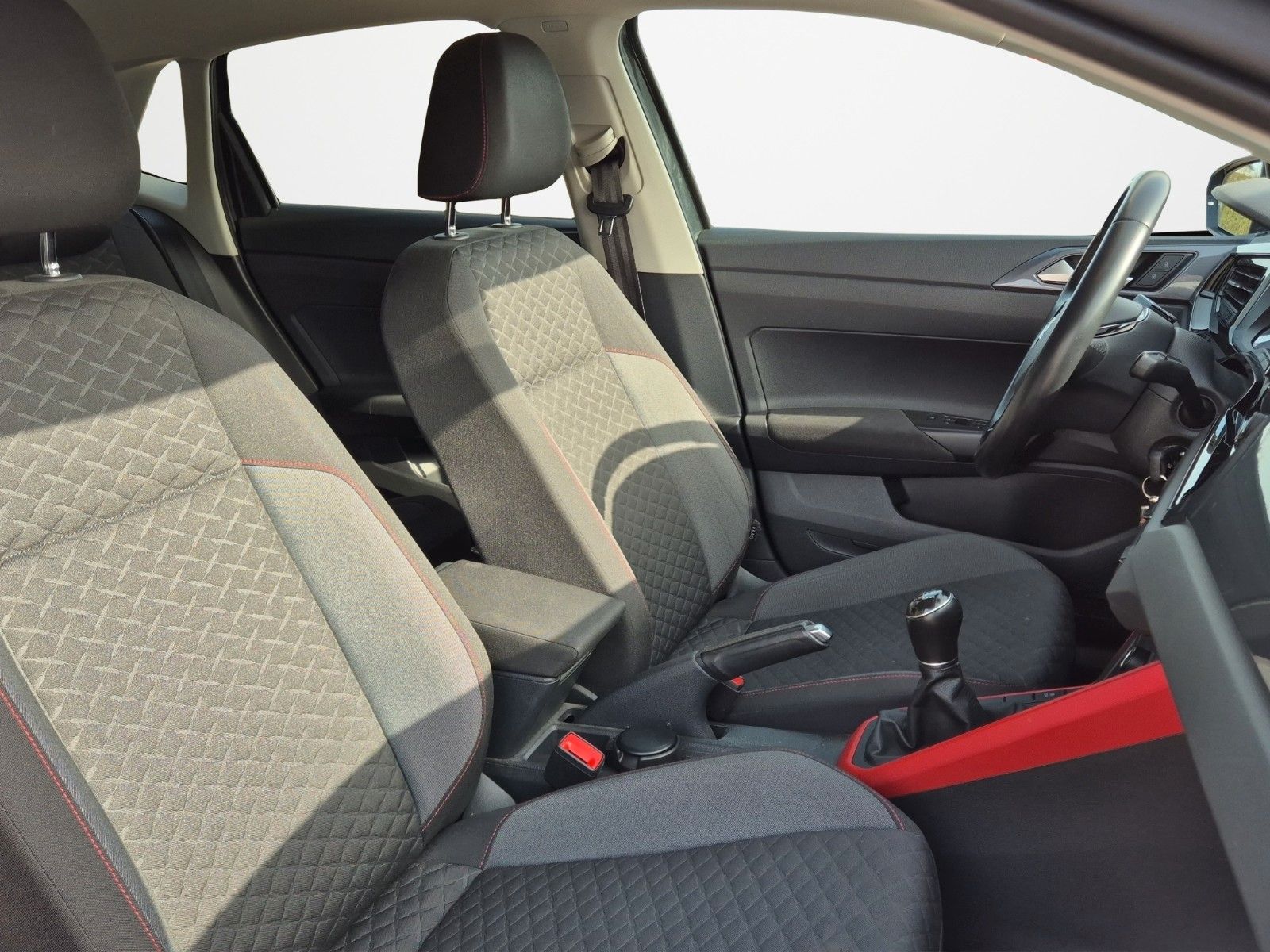 Fahrzeugabbildung Volkswagen POLO JOIN ACC NAVI KLIMAAUT TEL SHZ KAM ALLWETT