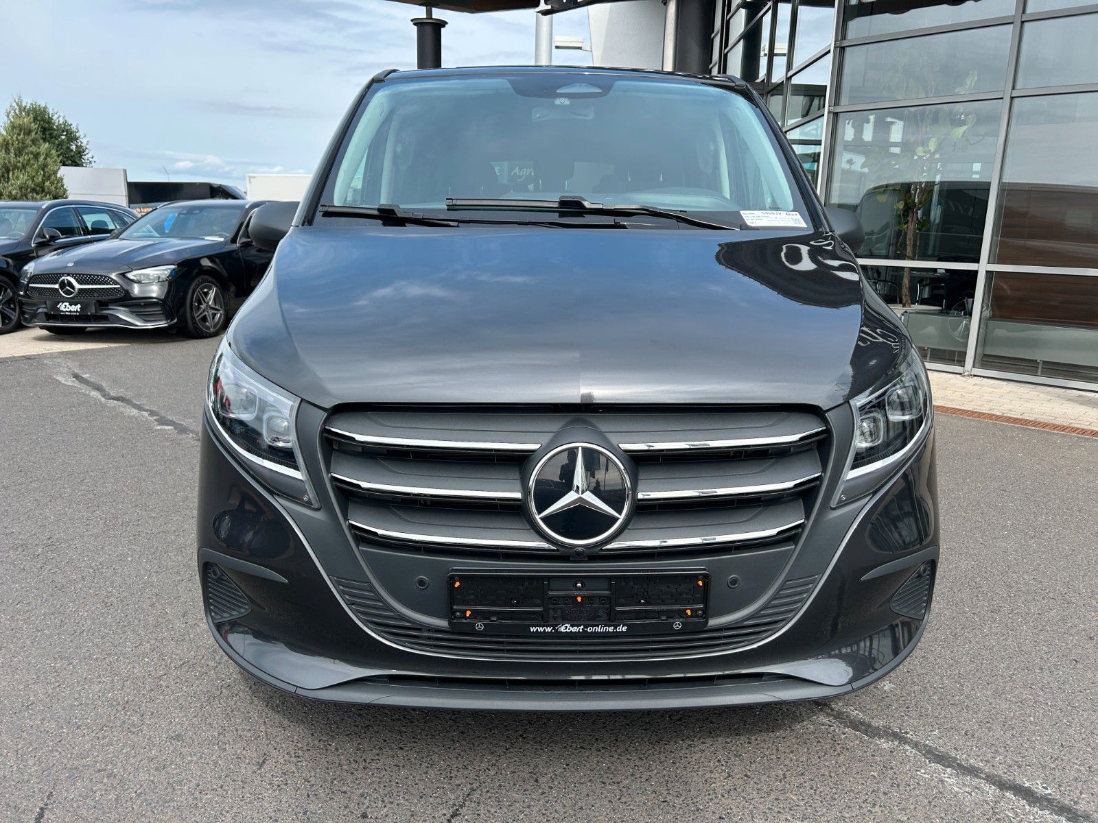 Fahrzeugabbildung Mercedes-Benz Vito 116 CDI 9G Tourer Select MULTIBEAM AHK2,5