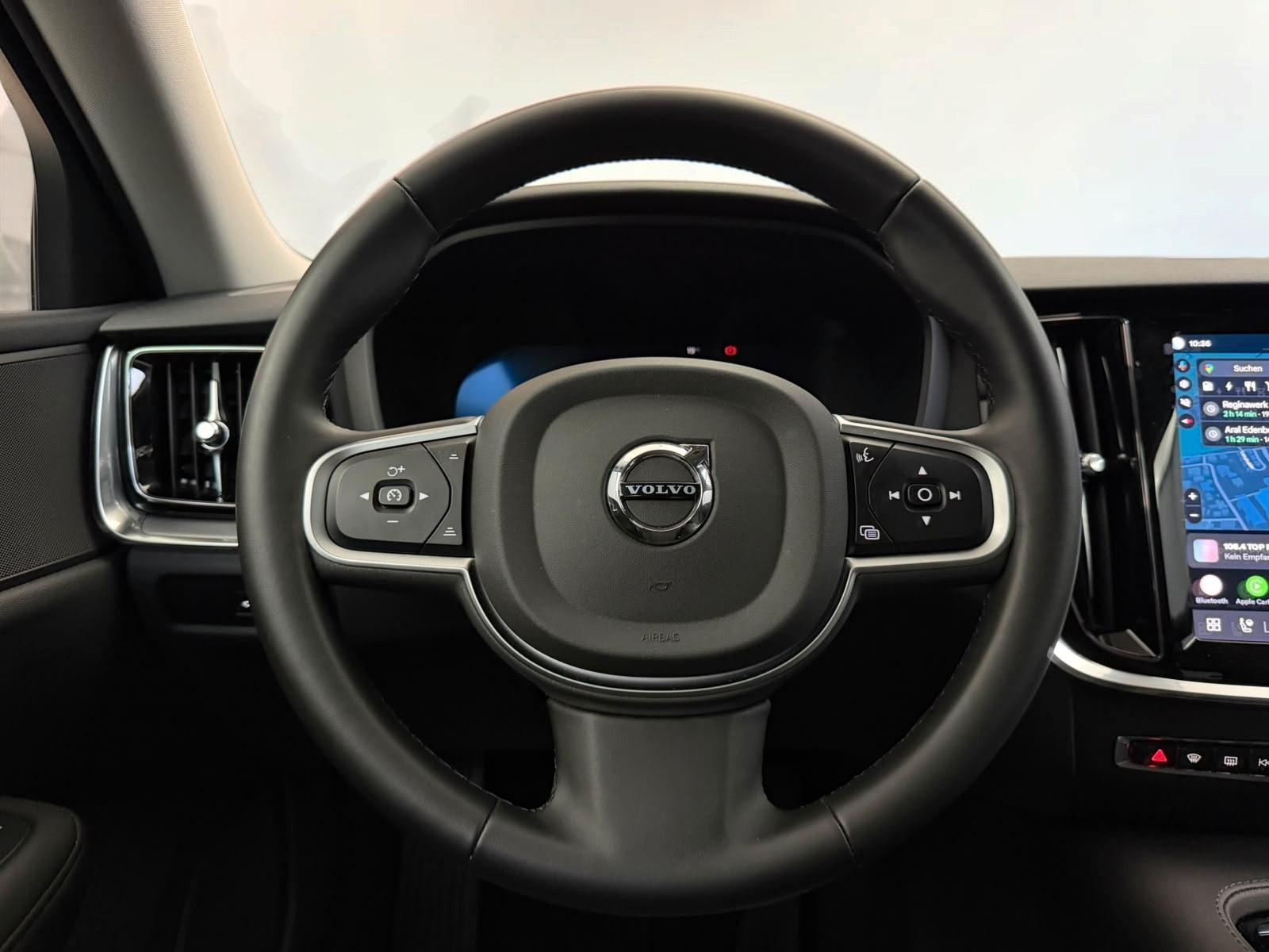 Volvo V60 Kombi Core Hybrid AWD*ACC*AHK*LED*KEYLESS