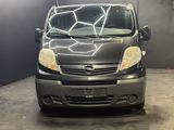 Opel Vivaro 2,5 CDTI 94000TKM AHK Rückfahr Kamera - Opel Vivaro: Kleinbus