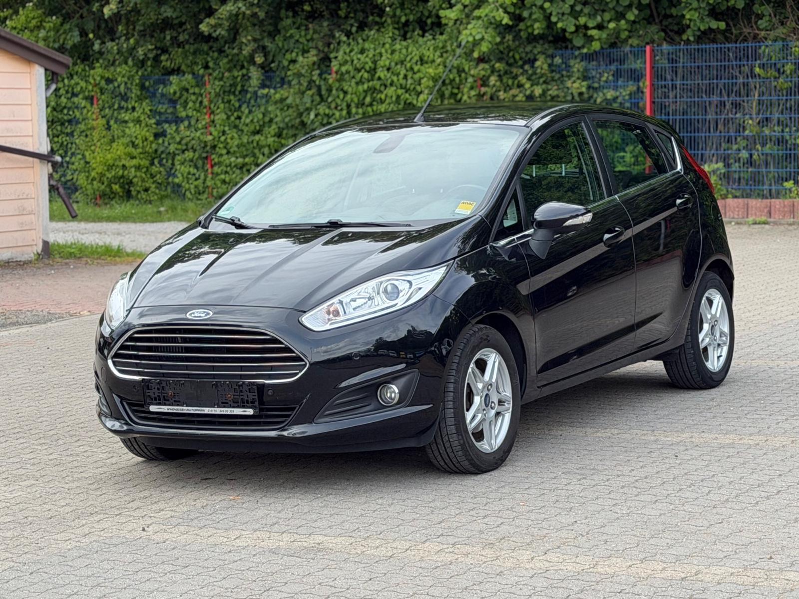 Ford Fiesta 1.0 * 1 HAND *PDC *TÜV NEU