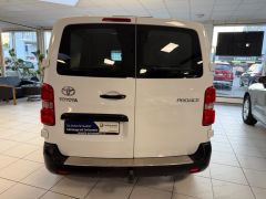 TOYOTA Proace Verso 3 Sitzer L1 LEDER NAVI CAM AHK PDC