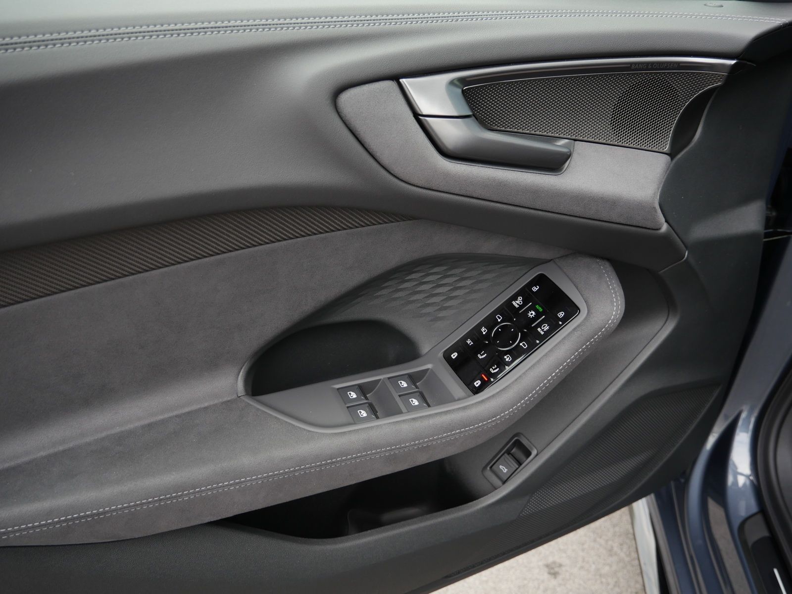 Audi S5 - Bild 21