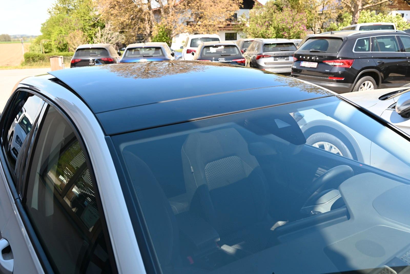 Volkswagen Golf VIII Lim. Active/Headup/Matrix LED/ Panor., миниатюра 26