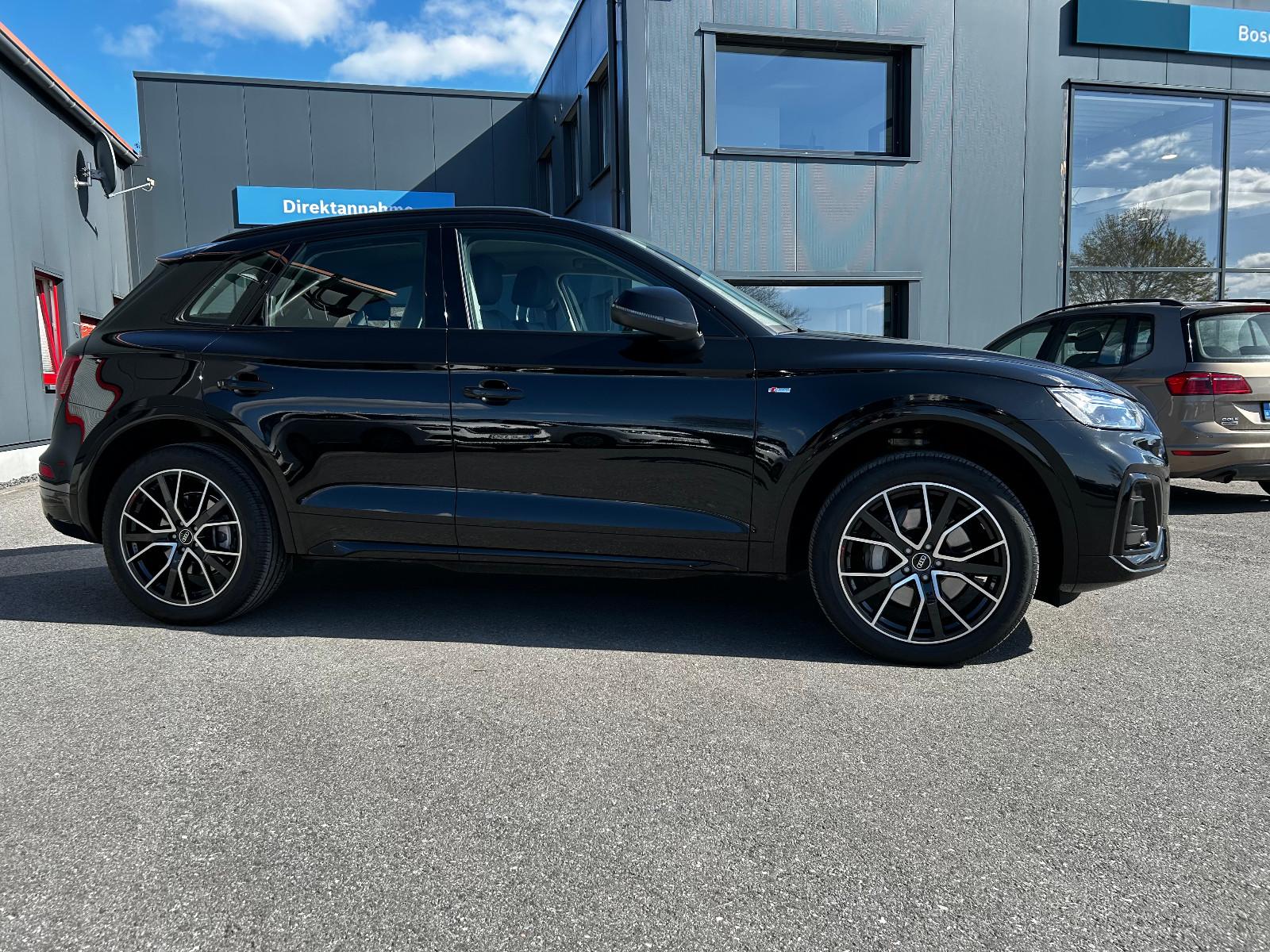 Audi Q5 55 TFSI e quattro S line Optik-Paket schwarz