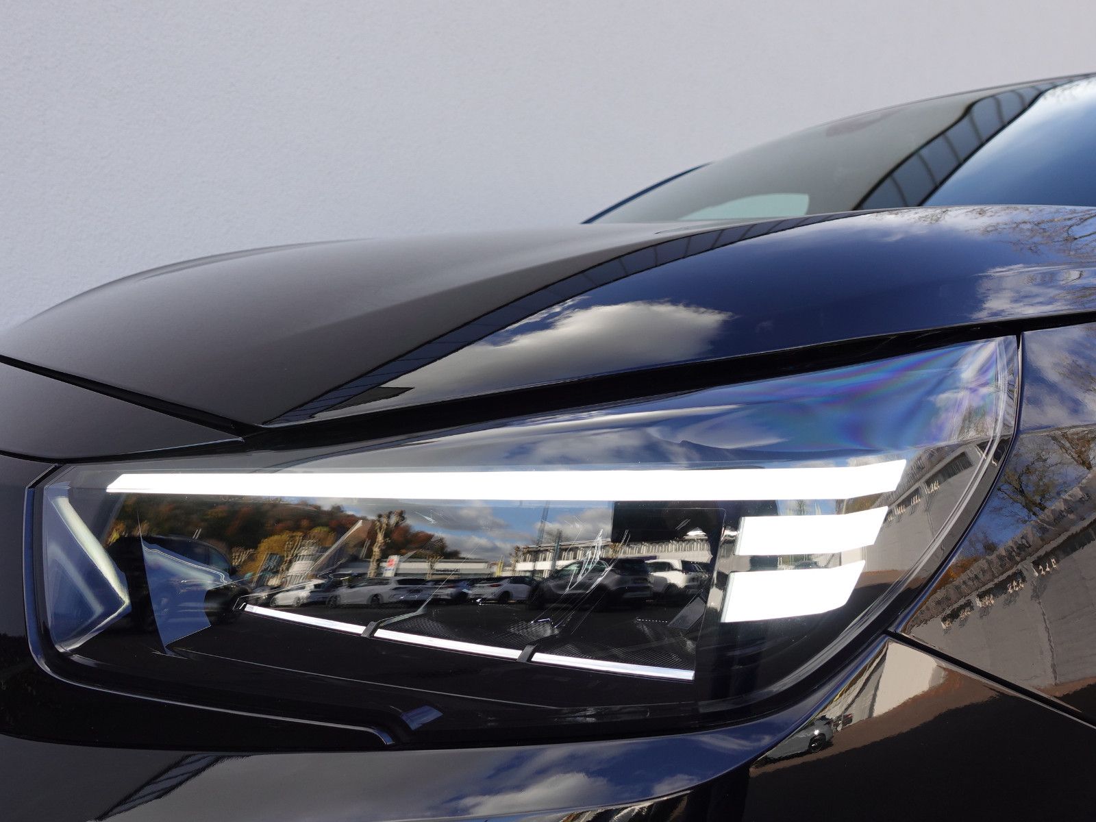 Fahrzeugabbildung Opel Corsa GS 1.2T,Navi,Kamera,Sitzhzg,Allwetter,LED