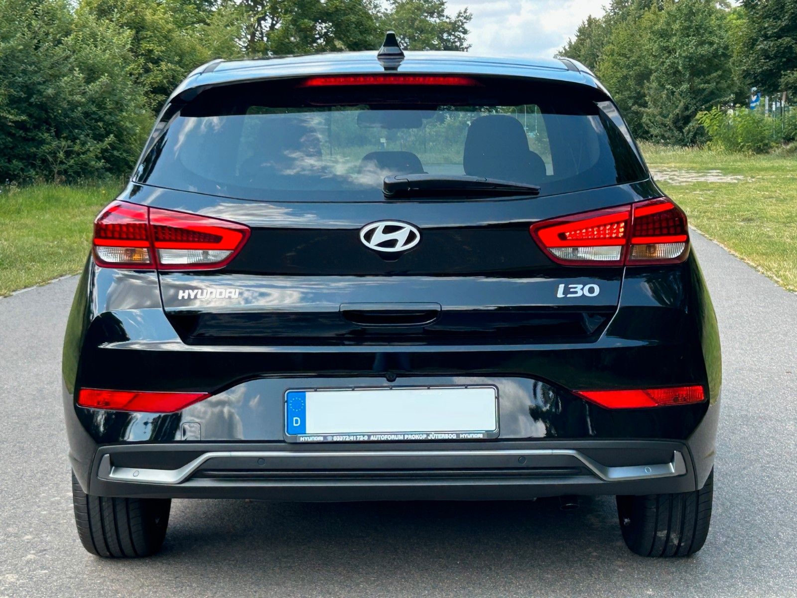 Fahrzeugabbildung Hyundai i30 1.0 T-GDI Advantage *Navi*CarPlay*RFK*LED*