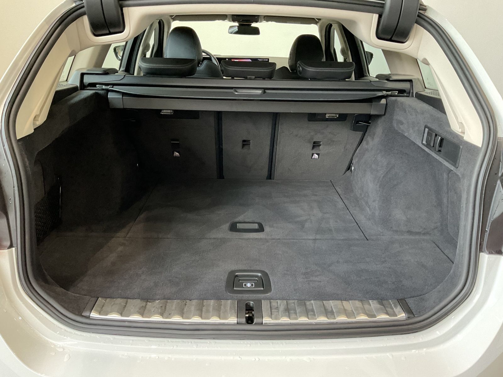 Fahrzeugabbildung BMW 320d xDrive Komfortzugang, Sitzheizung