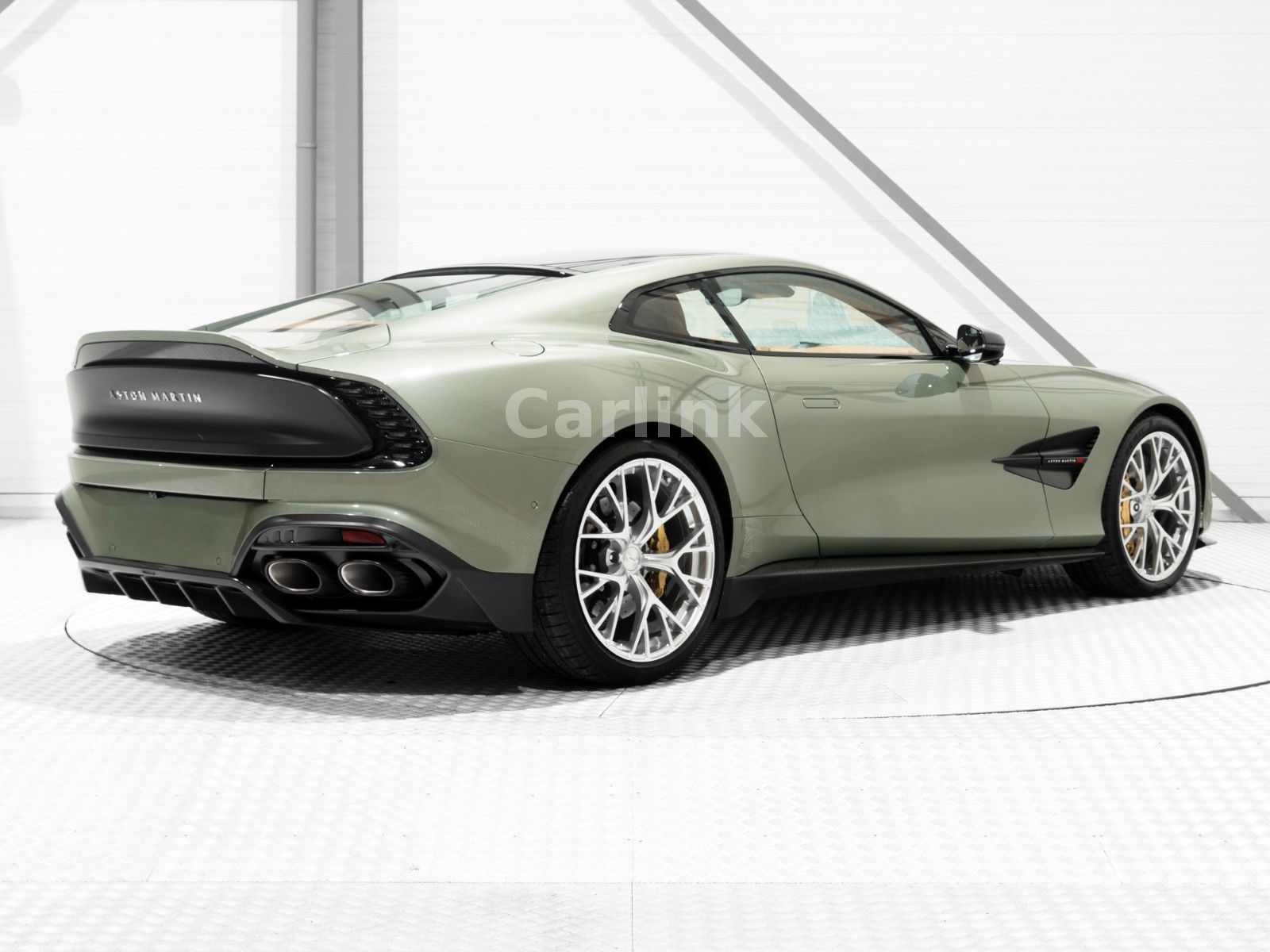 Aston Martin Vanquish -EXTENDED EXT. CARBON- SAGE/TAN imagem 3