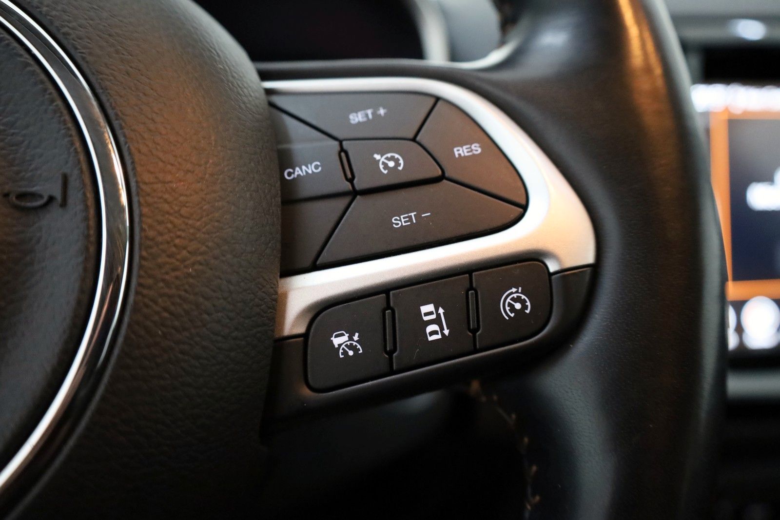 Fahrzeugabbildung Jeep Compass Limited 4WD T.Leder,Navi,LED,Apple Car.