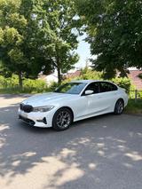 BMW 320d Standheizung, Laserlicht, TÜV 2027