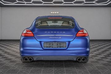 Porsche Panamera - 6