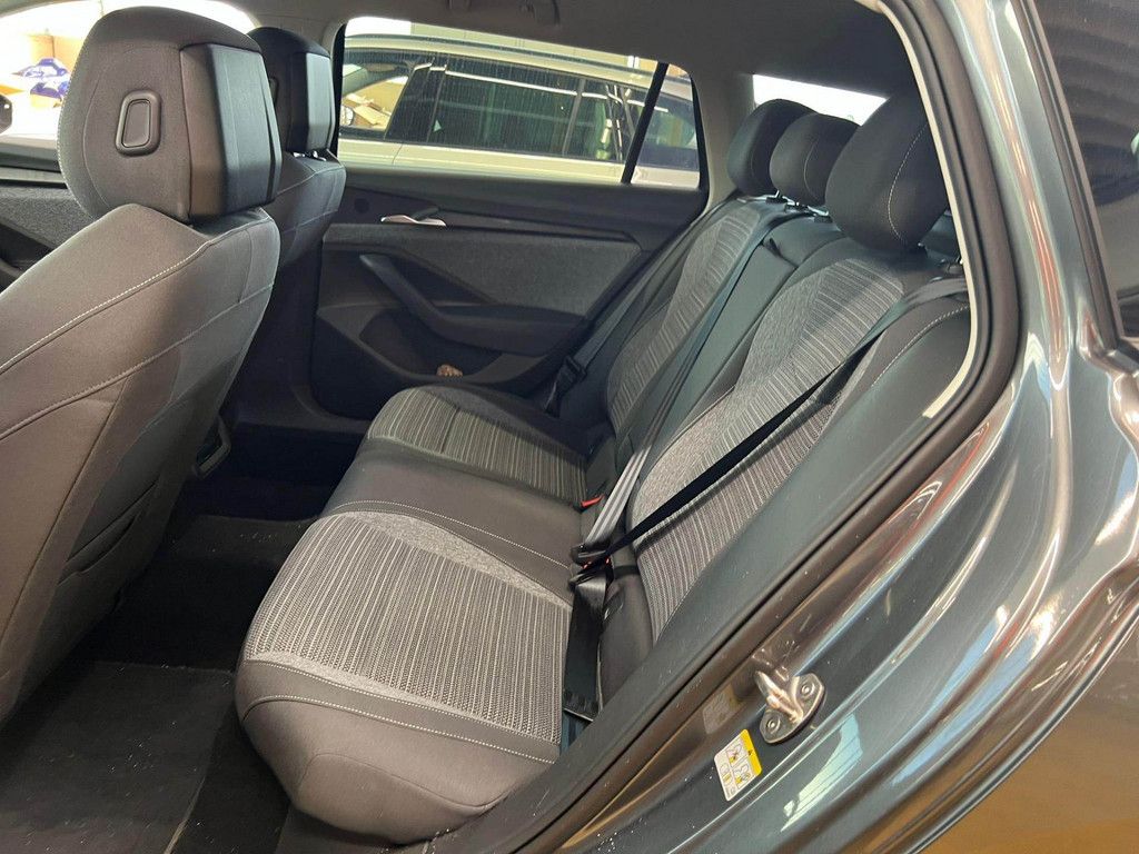 Skoda Superb - Bild 6