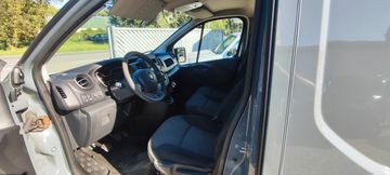 Renault Trafic - 9