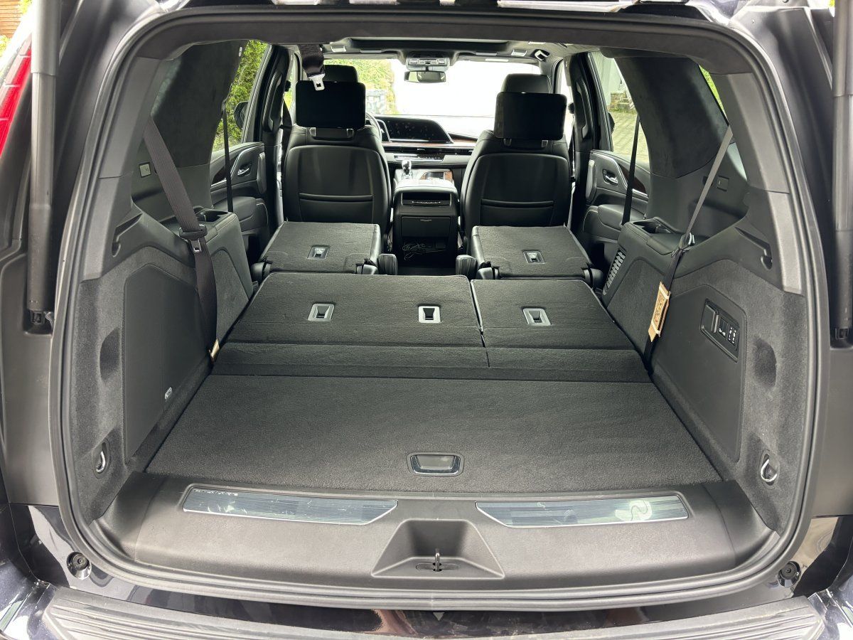 Cadillac Escalade (6.2l V8 Platinum Sport EU-Navi/AHK 3,5t)