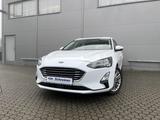 Ford Focus Turnier Titanium - Ford Focus mit Halbautomatikschaltung