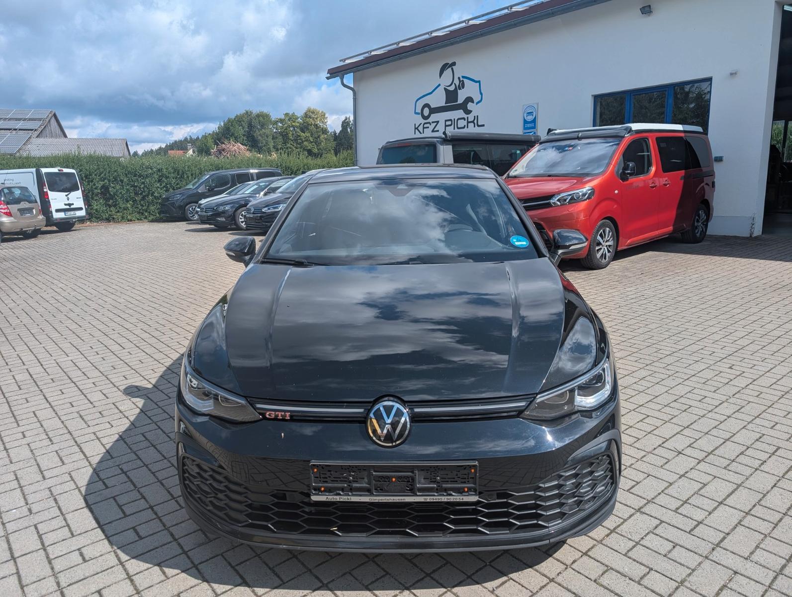 Volkswagen Golf VIII Lim. 2,0TSI GTI DSG Panor. Digi.Cockp.