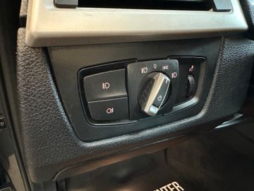 BMW 320 d Limousine *2. Hand*Klima*SHZ*Navi*DAB*HUD*